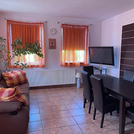 Panni Vendeghaz Hotel Egerszalok Bagian luar foto